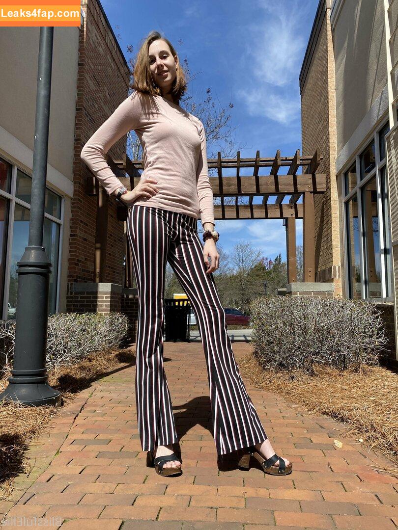 blissfulellie /  leaked photo photo #0072