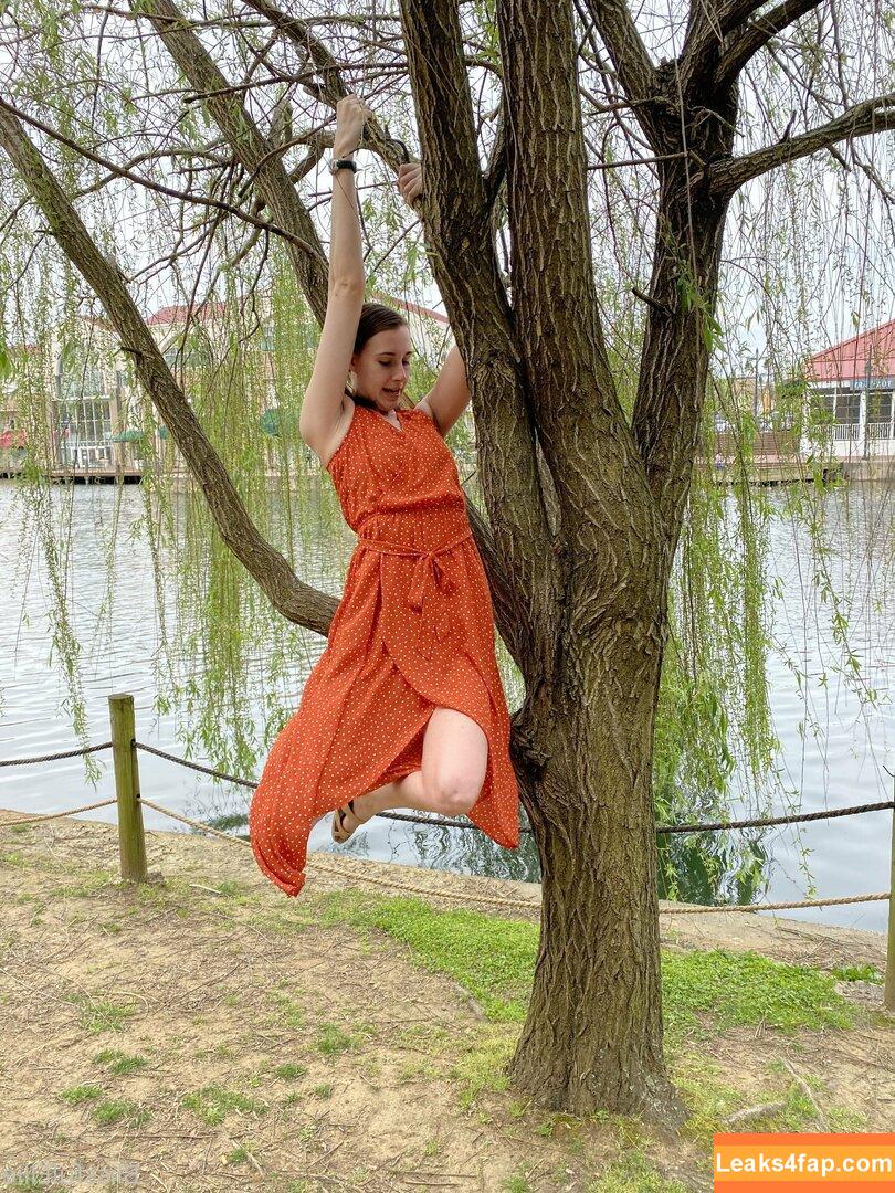 blissfulellie /  leaked photo photo #0088