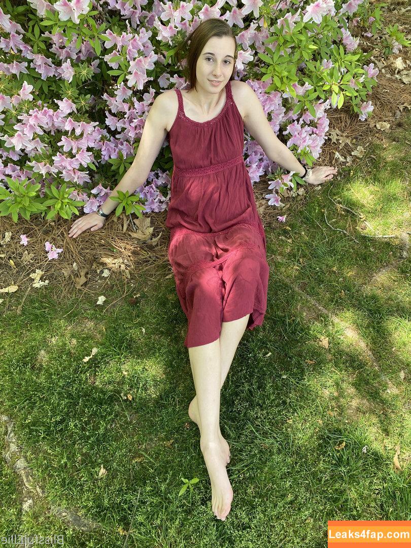 blissfulellie /  leaked photo photo #0106