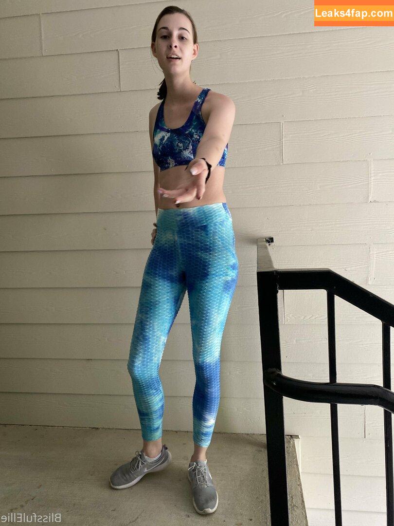 blissfulellie /  leaked photo photo #0119
