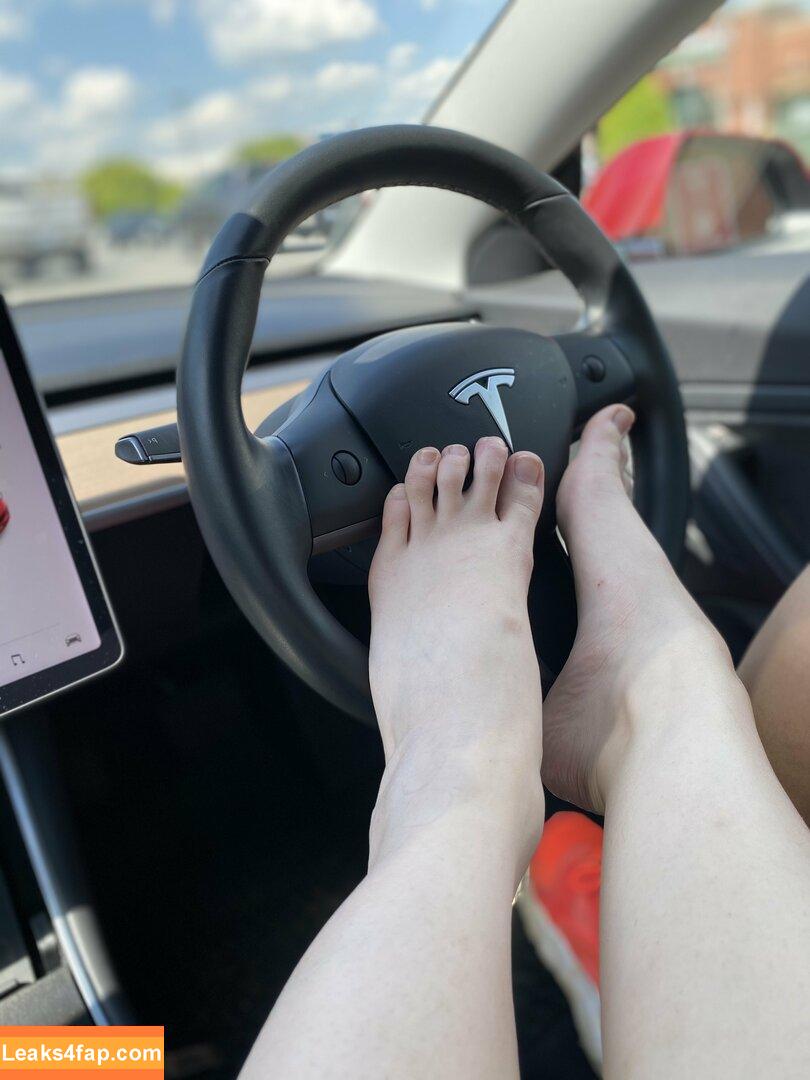 blissfulellie /  leaked photo photo #0144