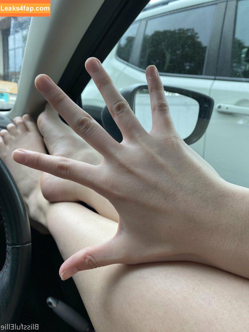 blissfulellie /  leaked photo photo #0165