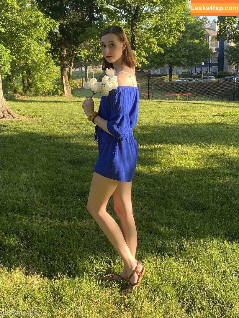 blissfulellie /  leaked photo photo #0178