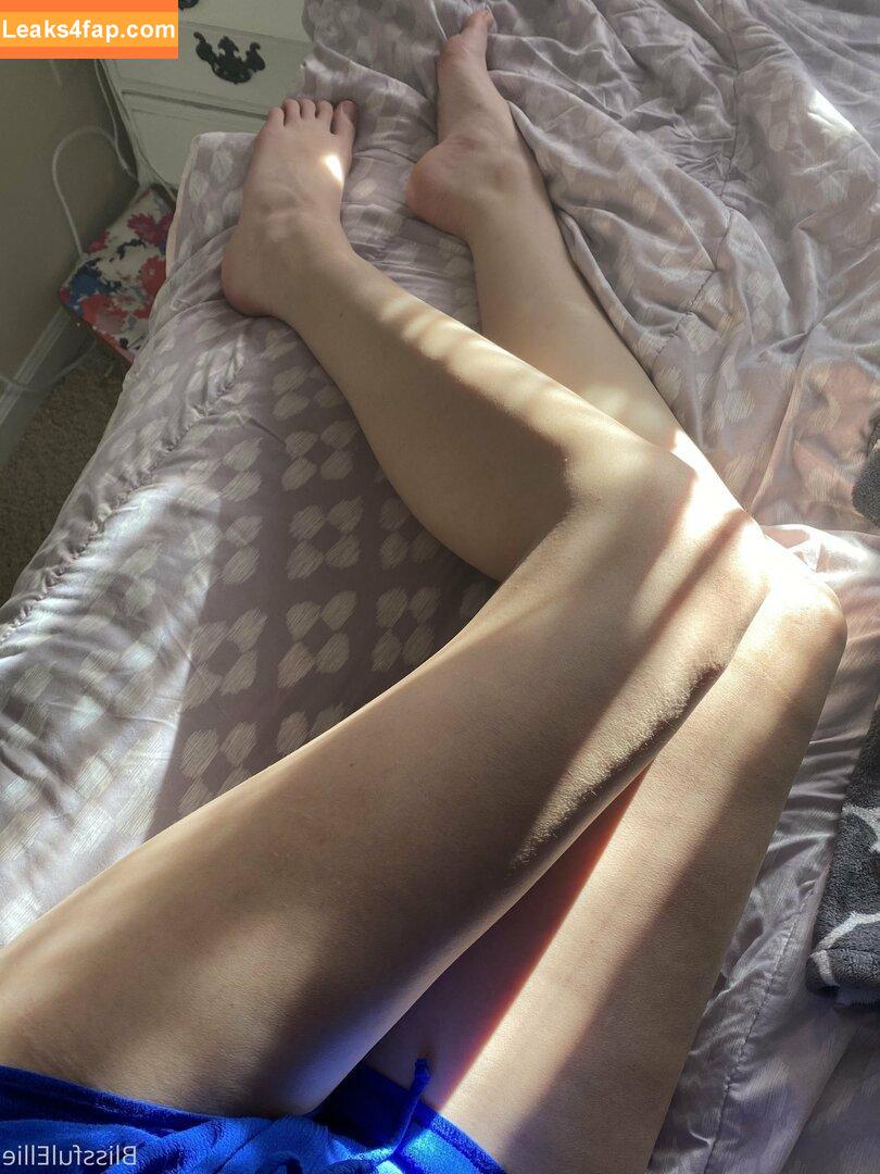blissfulellie /  leaked photo photo #0212