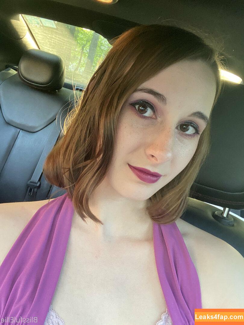 blissfulellie /  leaked photo photo #0219