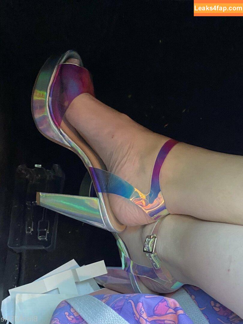 blissfulellie /  leaked photo photo #0222