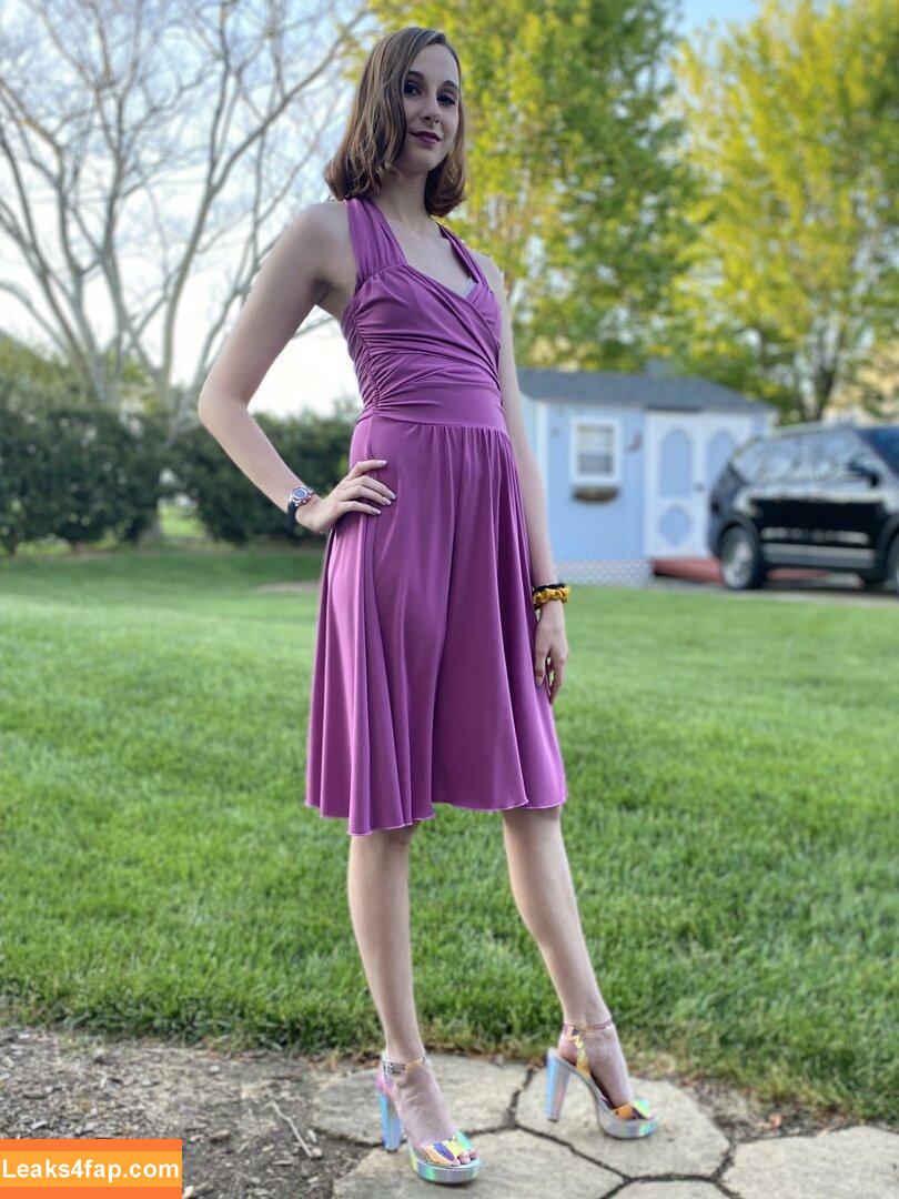 blissfulellie /  leaked photo photo #0227