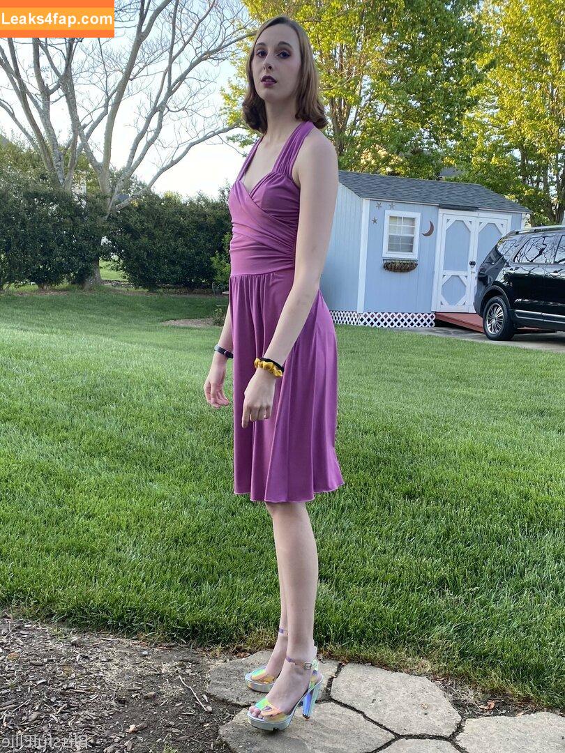 blissfulellie /  leaked photo photo #0229