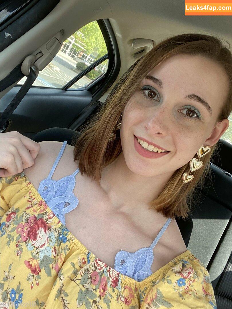 blissfulellie /  leaked photo photo #0239