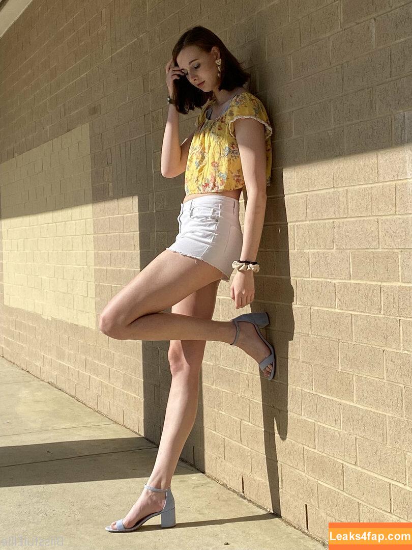 blissfulellie /  leaked photo photo #0254