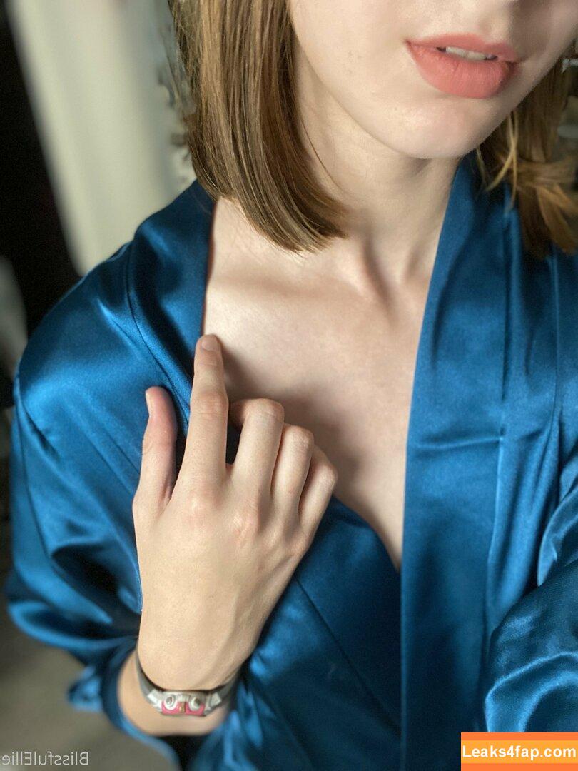 blissfulellie /  leaked photo photo #0314