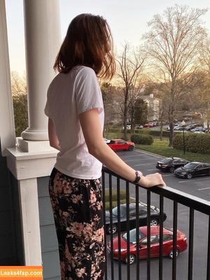 blissfulellie photo #0026