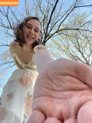 blissfulellie photo #0042