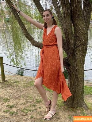 blissfulellie photo #0079