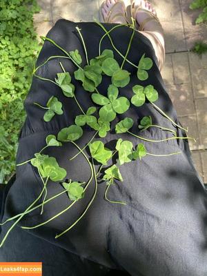 blissfulellie photo #0093