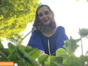 blissfulellie photo #0194