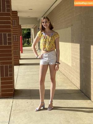 blissfulellie photo #0253
