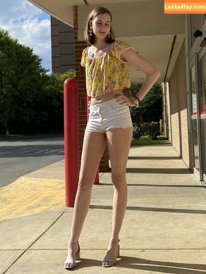 blissfulellie photo #0272