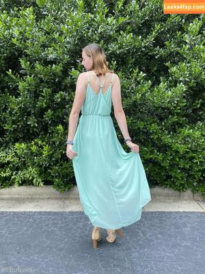 blissfulellie photo #0396