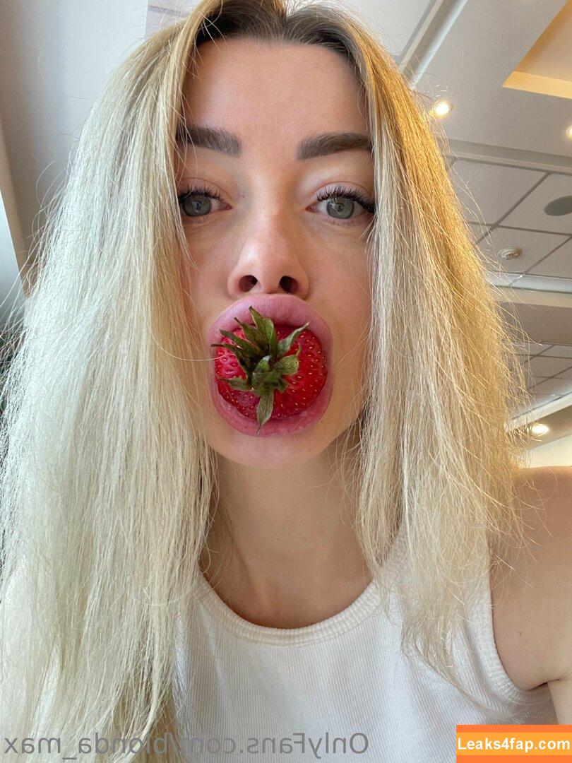blonda_max /  leaked photo photo #0003