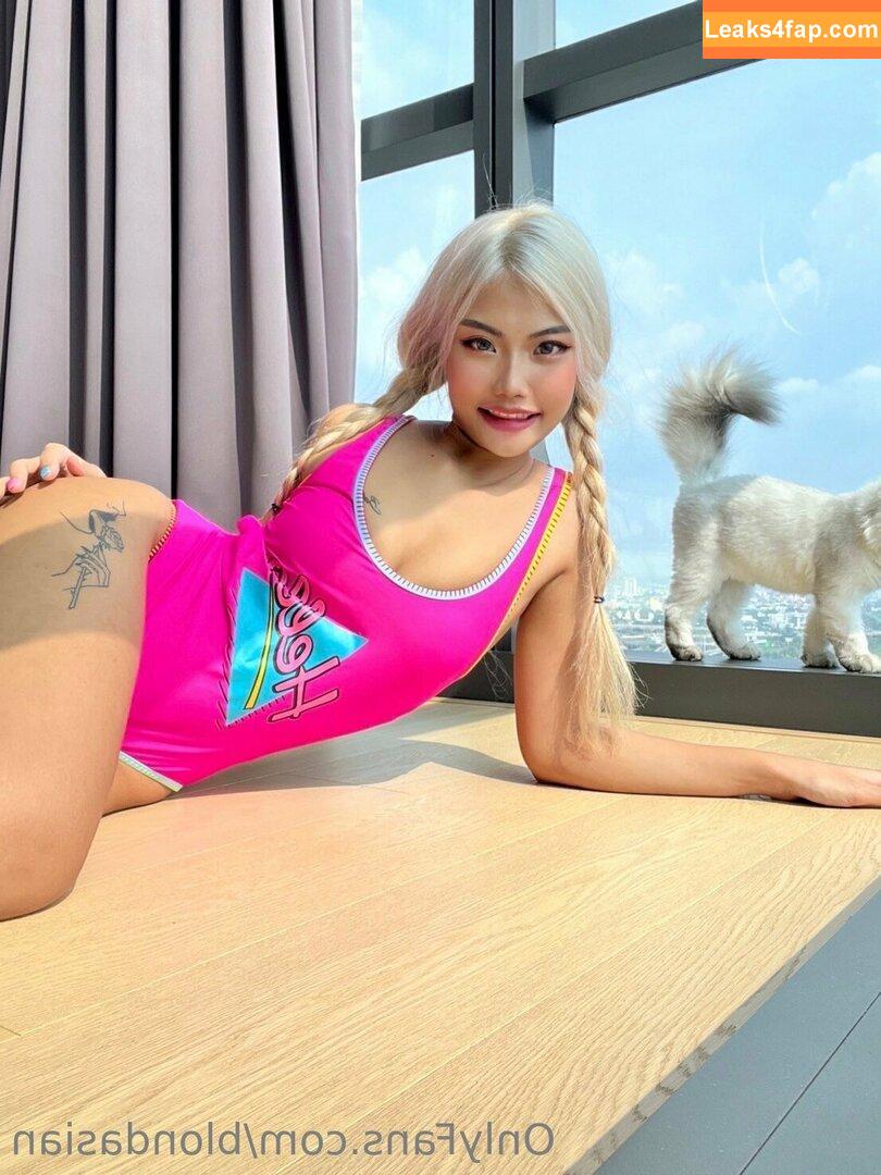 blondasian /  leaked photo photo #0023