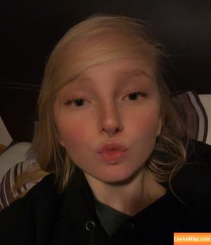 blonde_vivi photo #0014