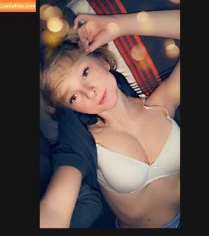 blonde_vivi photo #0021