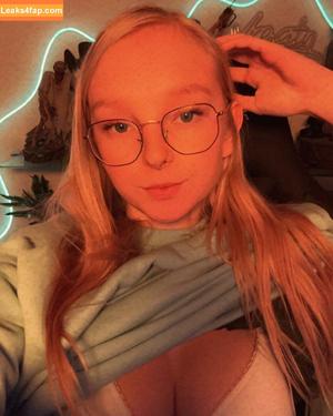 blonde_vivi photo #0023