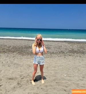 blonde_vivi photo #0067