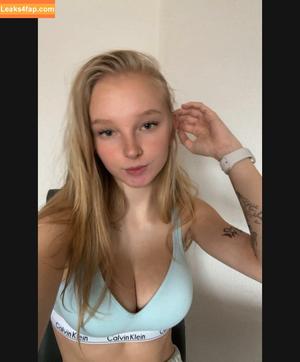 blonde_vivi photo #0070