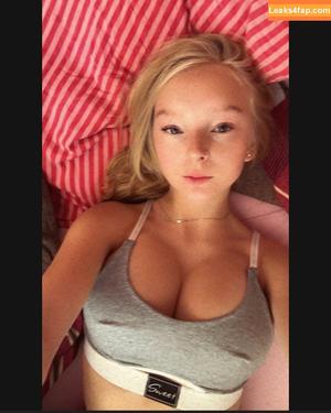 blonde_vivi photo #0102
