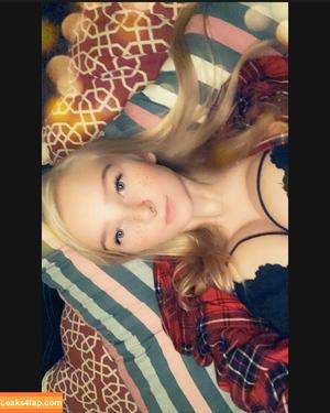 blonde_vivi photo #0103