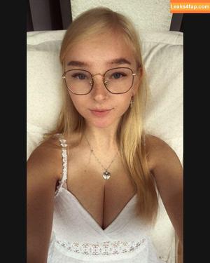 blonde_vivi photo #0108