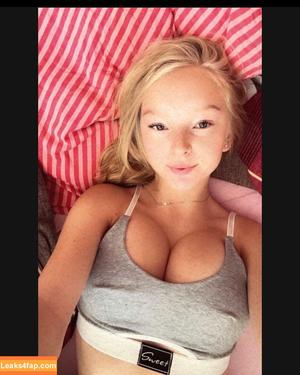 blonde_vivi photo #0109