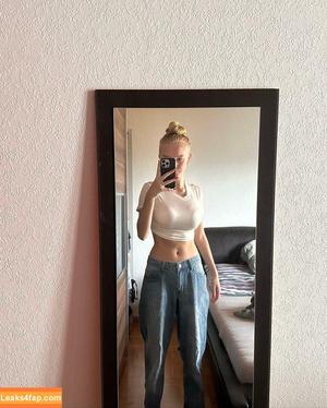 blonde_vivi photo #0156