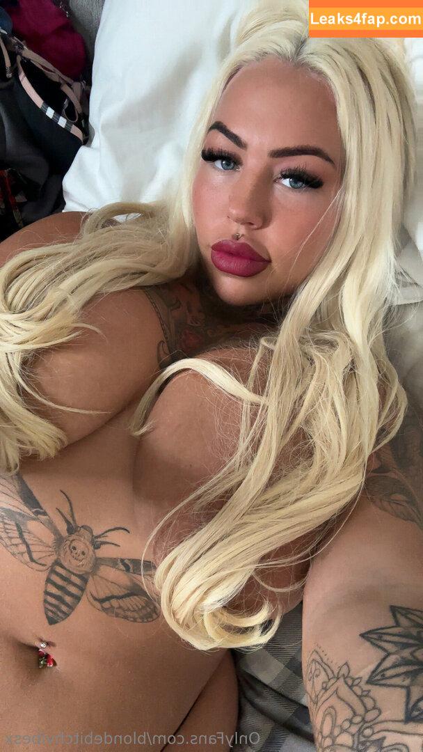 blondebitchvibesx / mikky_goddar leaked photo photo #0015