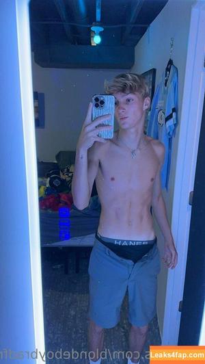 blondeboybradfree photo #0020