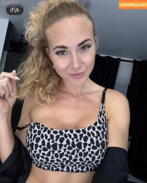 BlondeCurlyGirl photo #0087