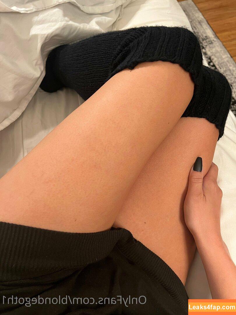 blondegoth1 leaked photo photo #0009