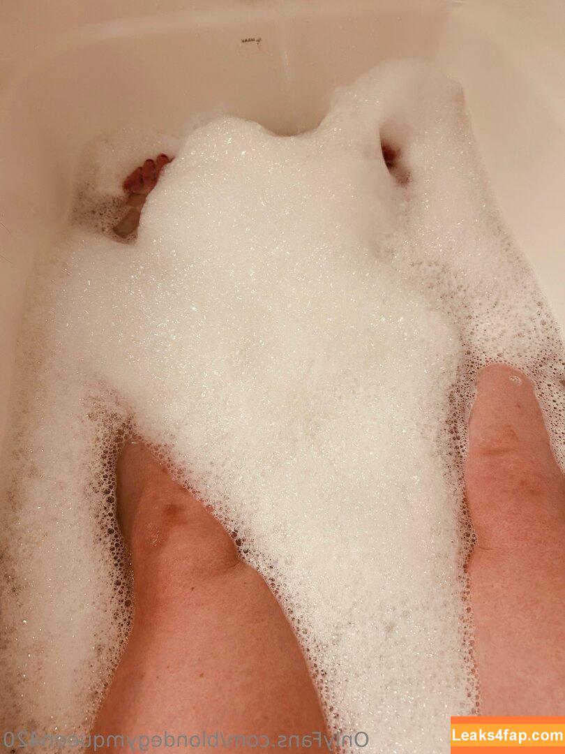 blondegymqueen420 / blondegymgirl leaked photo photo #0010