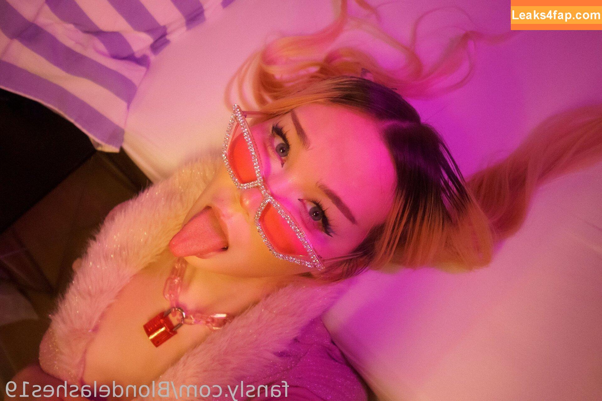 Blondelashes19 / oralstrawberry слитое фото фото #0323