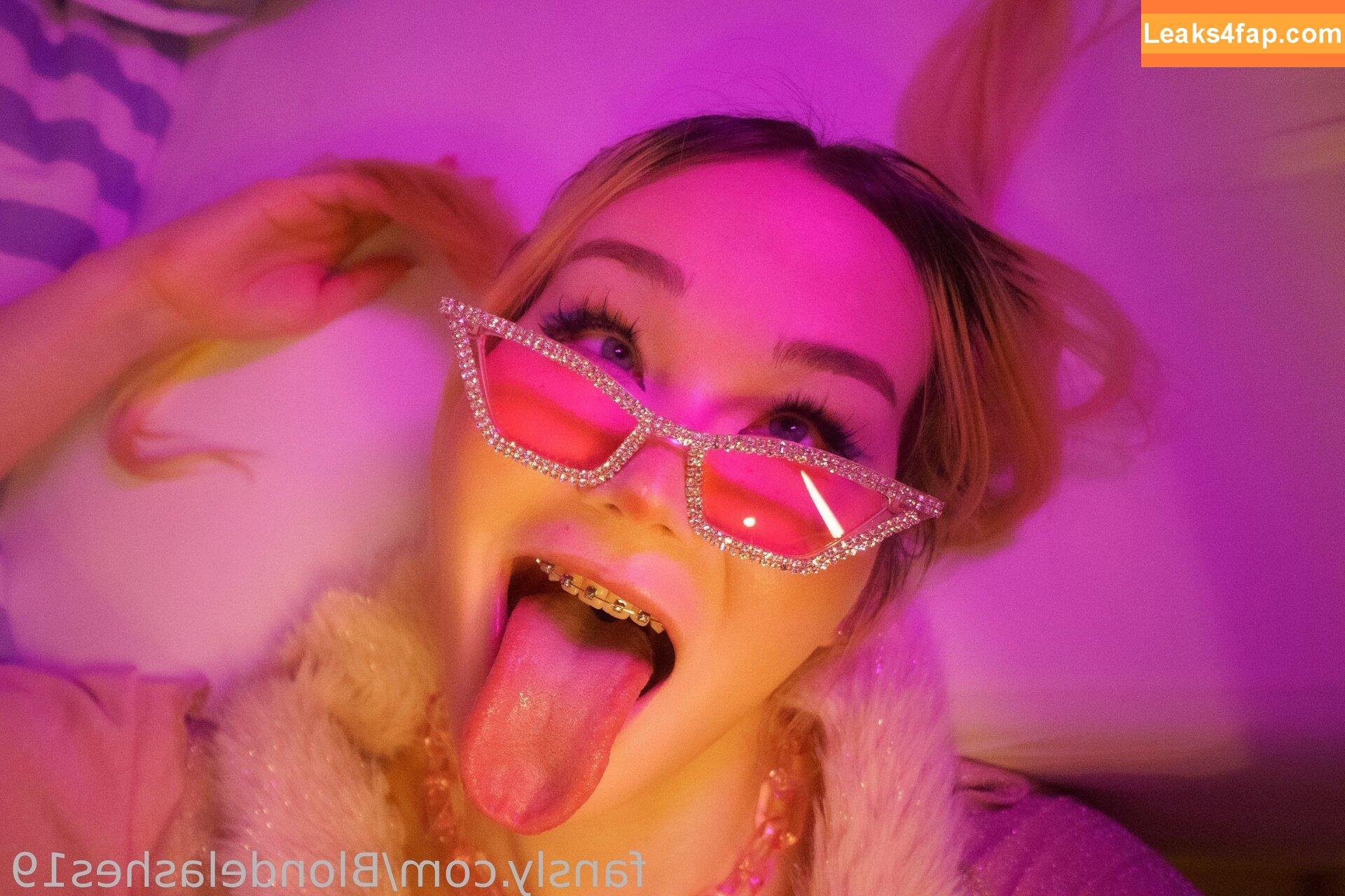 Blondelashes19 / oralstrawberry leaked photo photo #0328