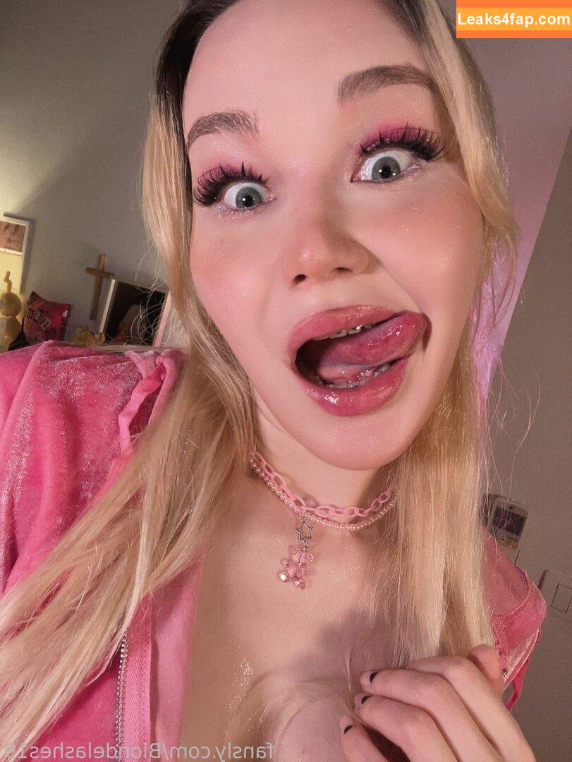 Blondelashes19 / oralstrawberry leaked photo photo #0431