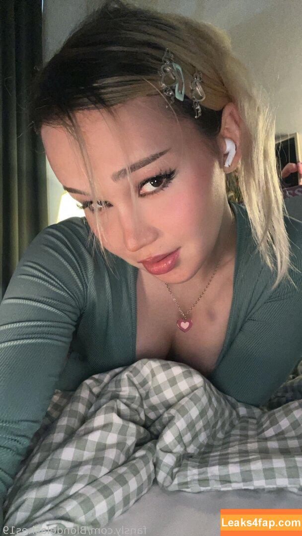 Blondelashes19 / oralstrawberry leaked photo photo #0453