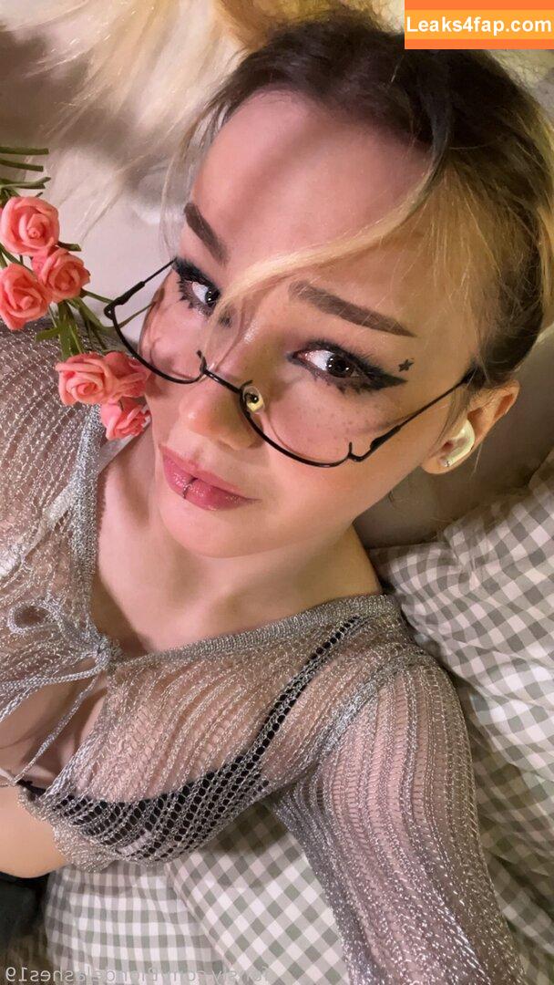 Blondelashes19 / oralstrawberry leaked photo photo #0474