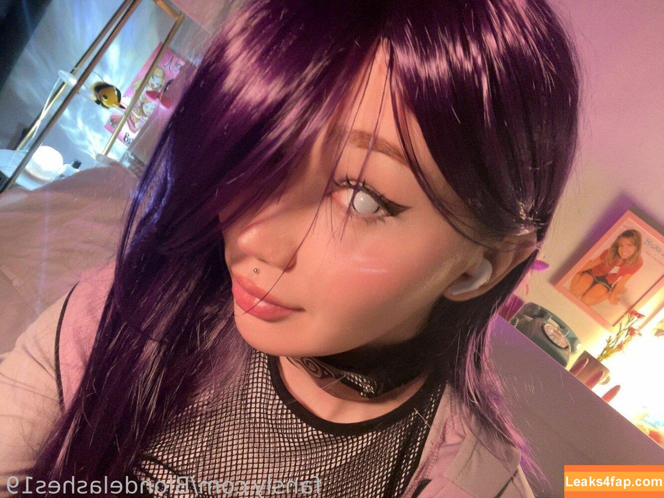 Blondelashes19 / oralstrawberry leaked photo photo #0499