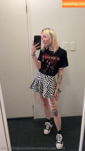 blondetattooedprincess98 photo #0007
