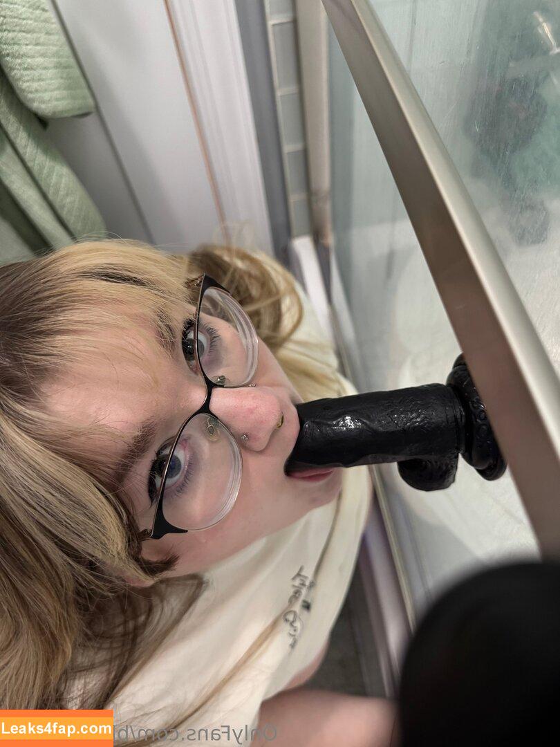 blondi3sbbw / bbw.blondie leaked photo photo #0003