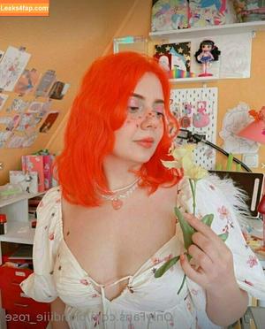 blondiiie_rose photo #0048