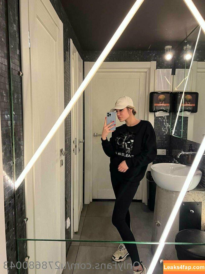 blondy_angel / blondyangel leaked photo photo #0014